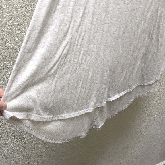 LuLaRoe | Carly t-shirt dress hi low hem grey - Picture 6 of 14